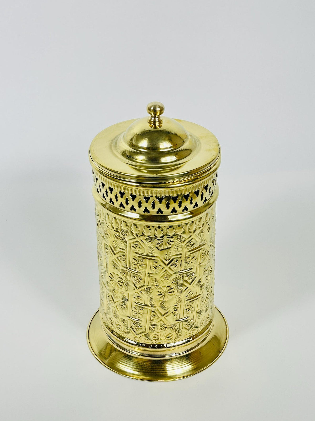 Moroccan Brass Lidded Wastebasket – Patterned, 36 cm