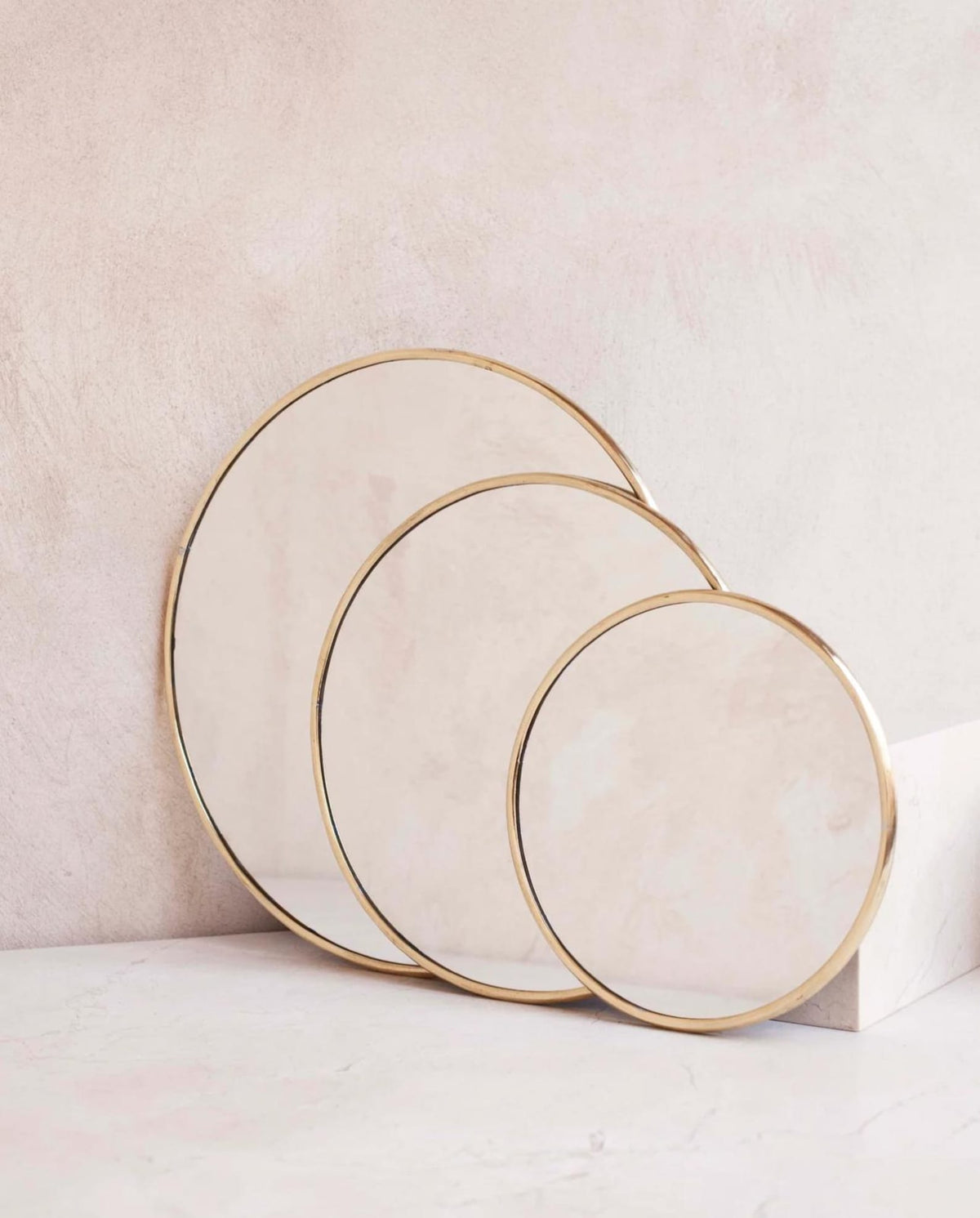 Moroccan Brass Round Wall Mirror – Classic