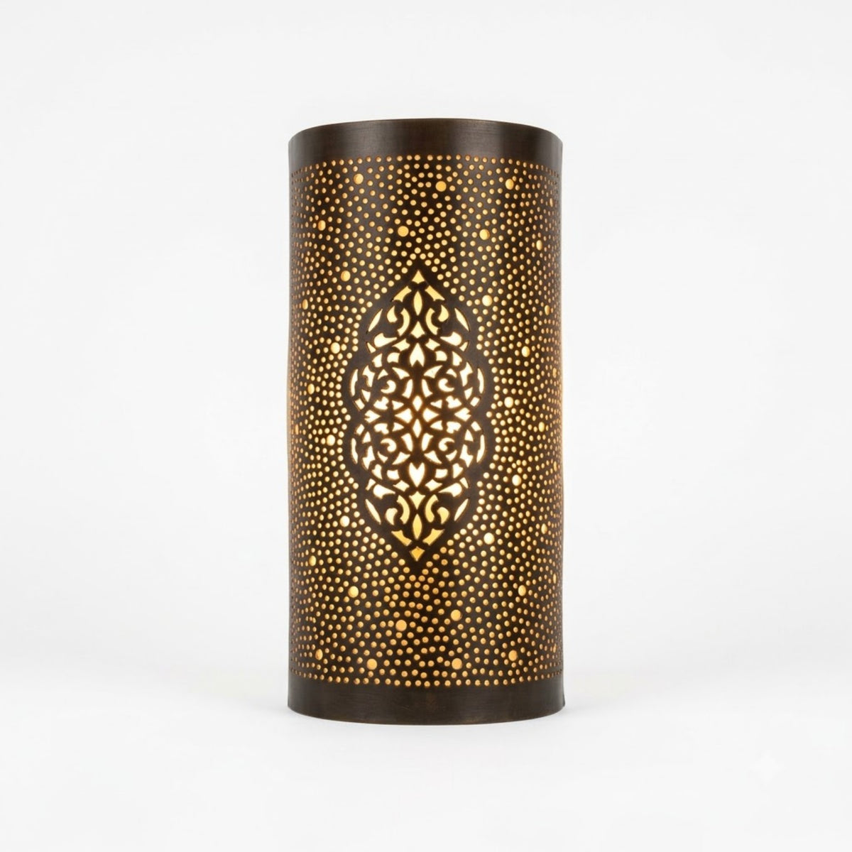 NEOMEDINA dark arabesque medallion Moroccan wall sconce
